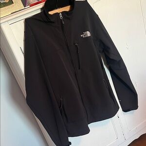 The North Face Apex barrier soft shell jacket